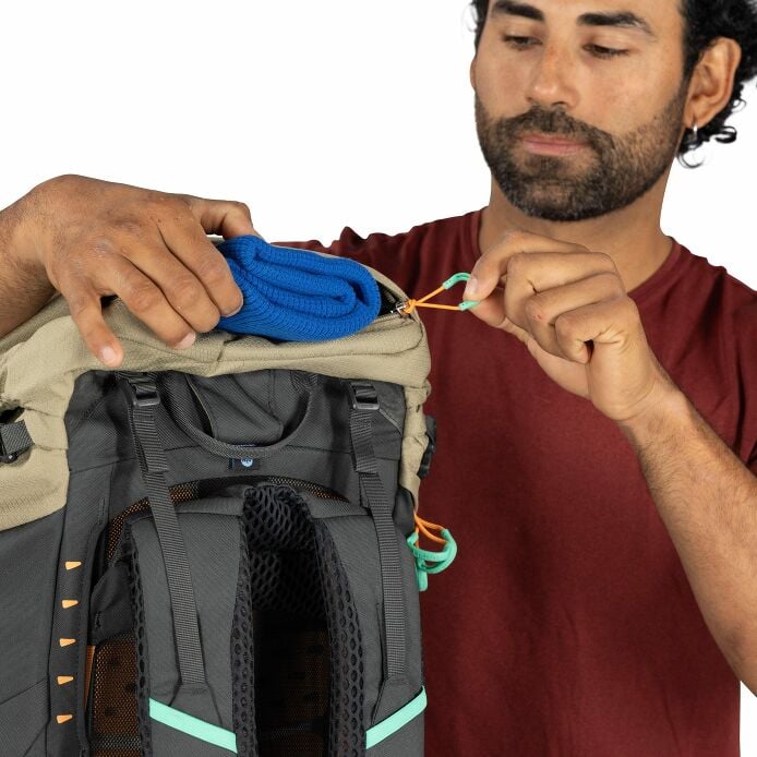 Kestrel™ LT 45 Backpacking Pack - US 6848