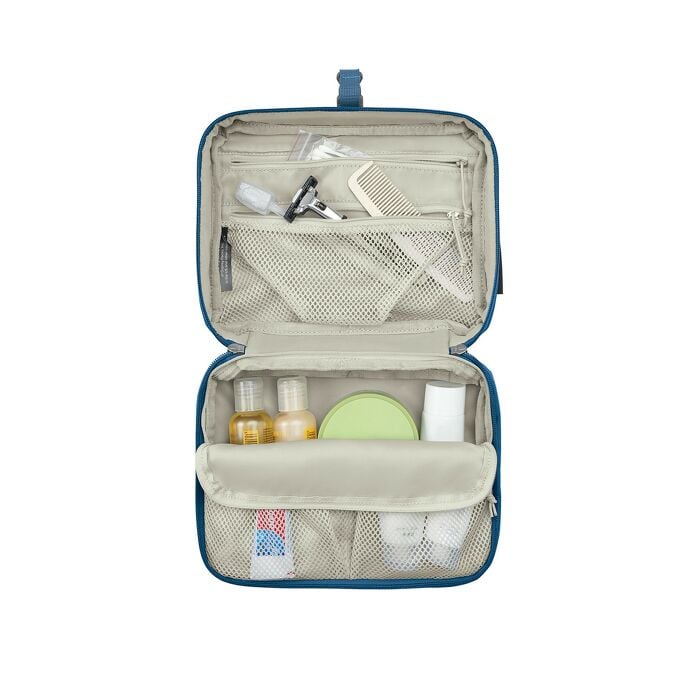 Daylite™ Hanging Toiletry Kit - US 8223