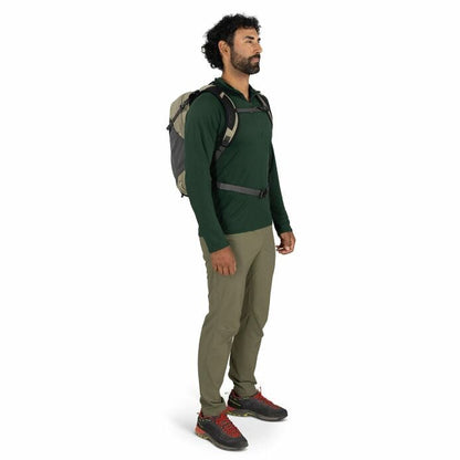 Hikelite™ 18 Hiking Backpack - US 3928