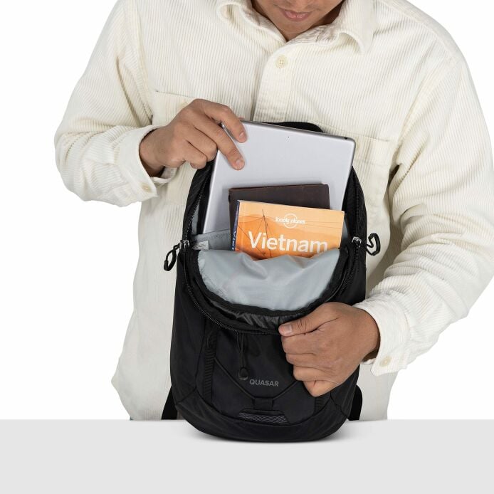 Quasar Sling Bag - US 8136