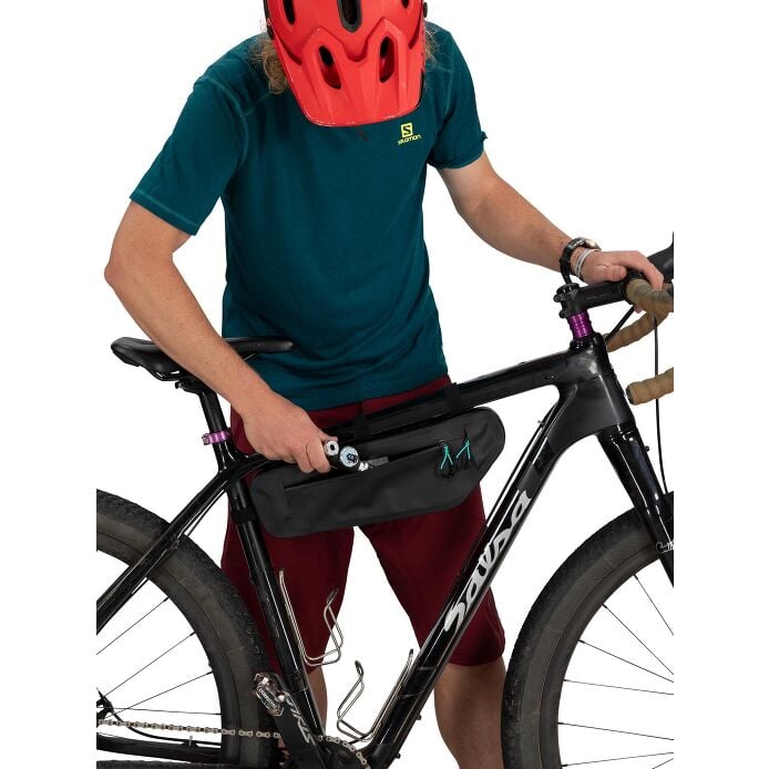 Escapist™ Frame Bag - US 8895