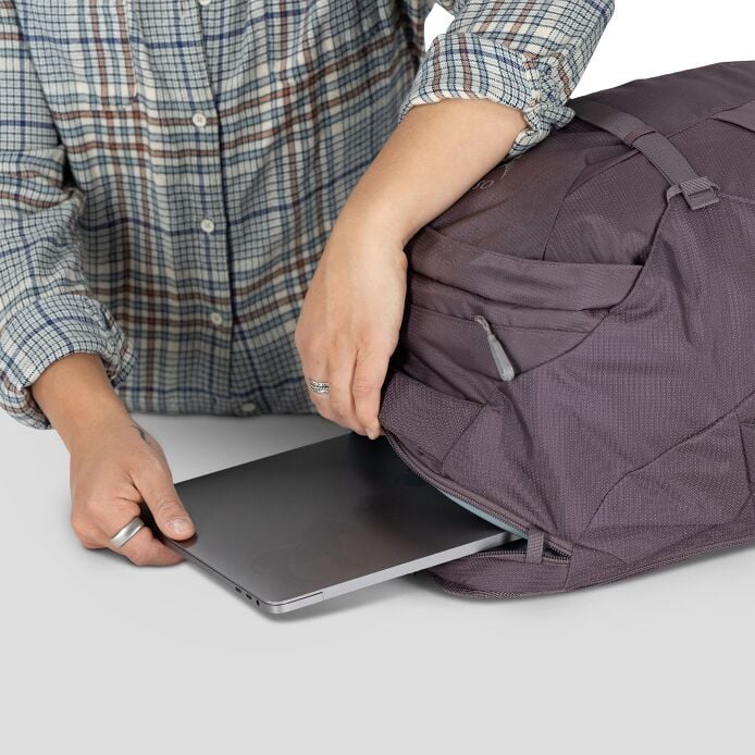 Fairview™ 40 Travel Pack - US 4349