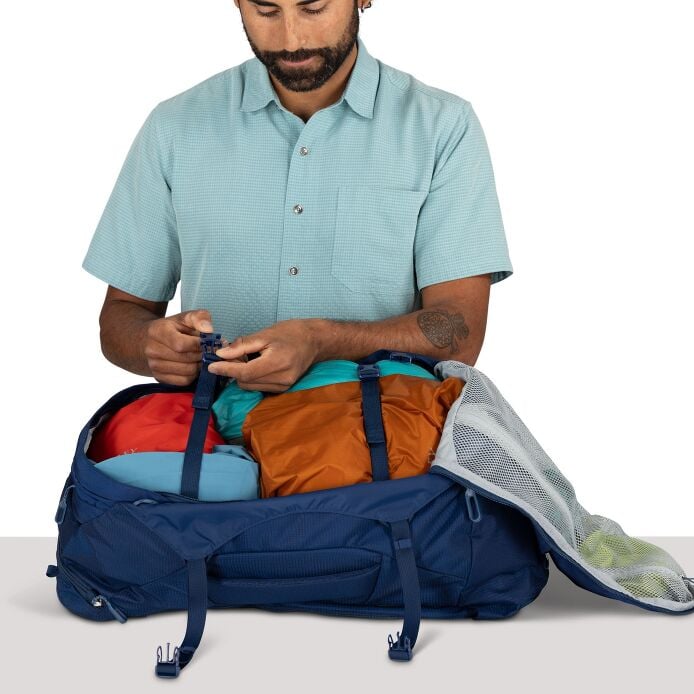 Farpoint™ 40 Travel Pack - US 3232