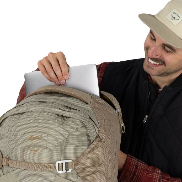 Osprey x Danner Farpoint™ 40 Travel Backpack - US 5847