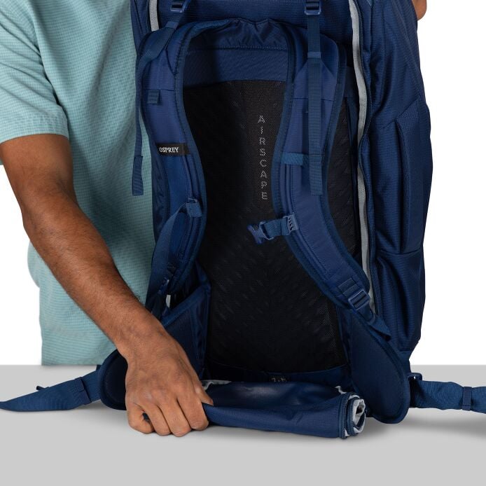 Farpoint™ 70 Travel Pack - US 4975
