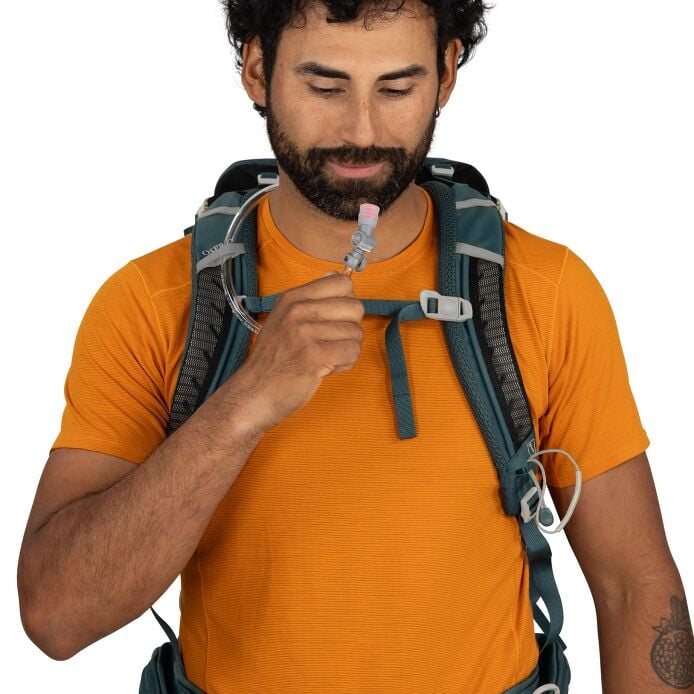 Manta 34 Hiking Hydration Backpack - US 1767