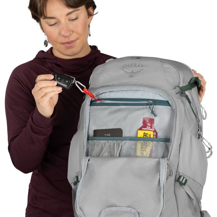 Mira™ 34 Hiking Hydration Backpack - US 8749
