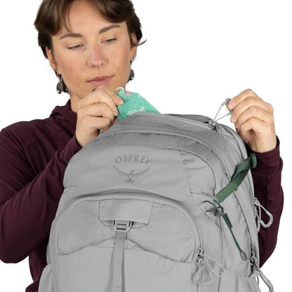 Mira™ 34 Hiking Hydration Backpack - US 8749